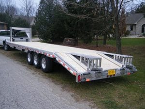 fifth wheel trailer manufacturer
