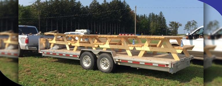 What to Consider When Buying a Deckover Trailer to Haul Equipment