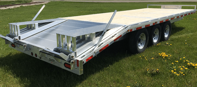 Haul Equipment Confidently With This Deckover Trailer