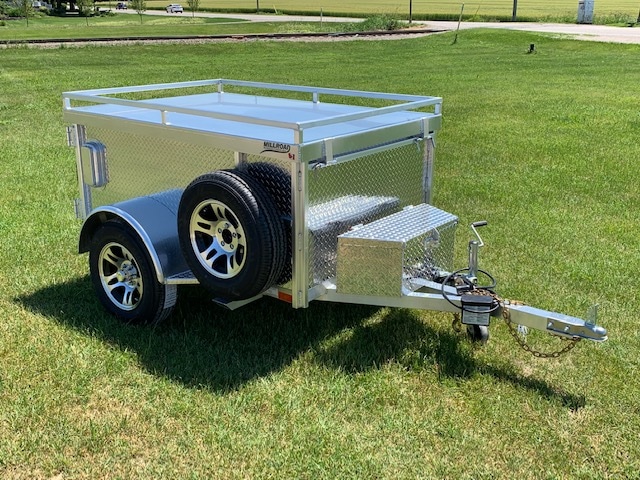 MS46HT W/ TOOL BOX, ALUM RIMS & MOUNTED SPARE TIRE